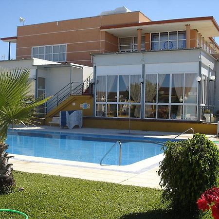 Hotel Jm Jardin De La Reina Guillena Εξωτερικό φωτογραφία