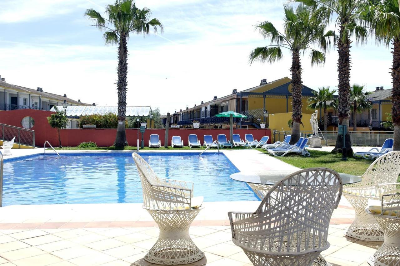 Hotel Jm Jardin De La Reina Guillena Εξωτερικό φωτογραφία