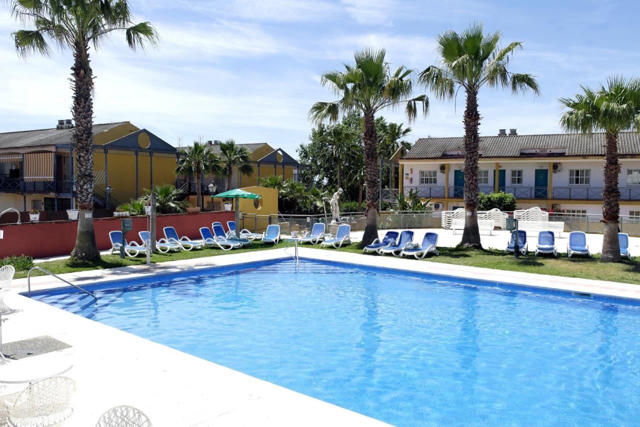 Hotel Jm Jardin De La Reina Guillena Εξωτερικό φωτογραφία