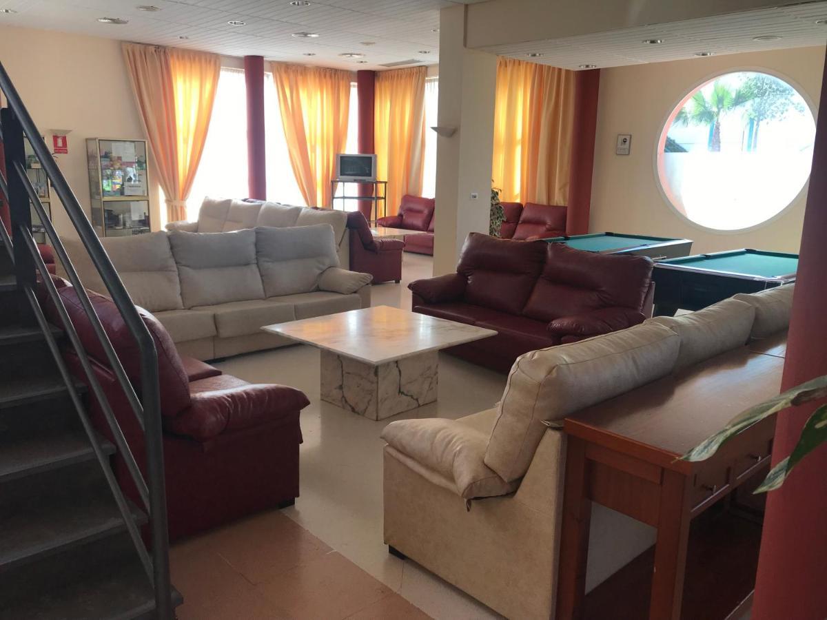 Hotel Jm Jardin De La Reina Guillena Εξωτερικό φωτογραφία
