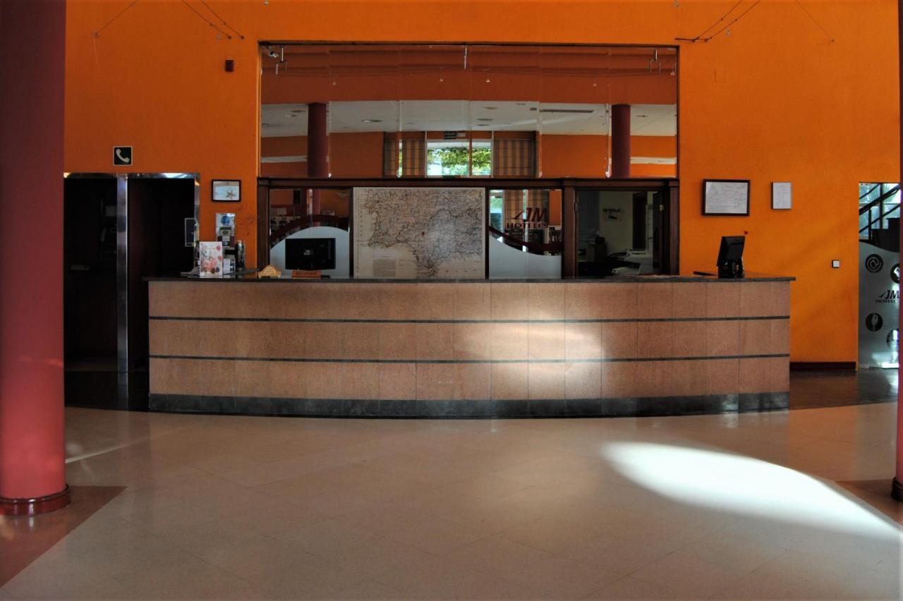 Hotel Jm Jardin De La Reina Guillena Εξωτερικό φωτογραφία