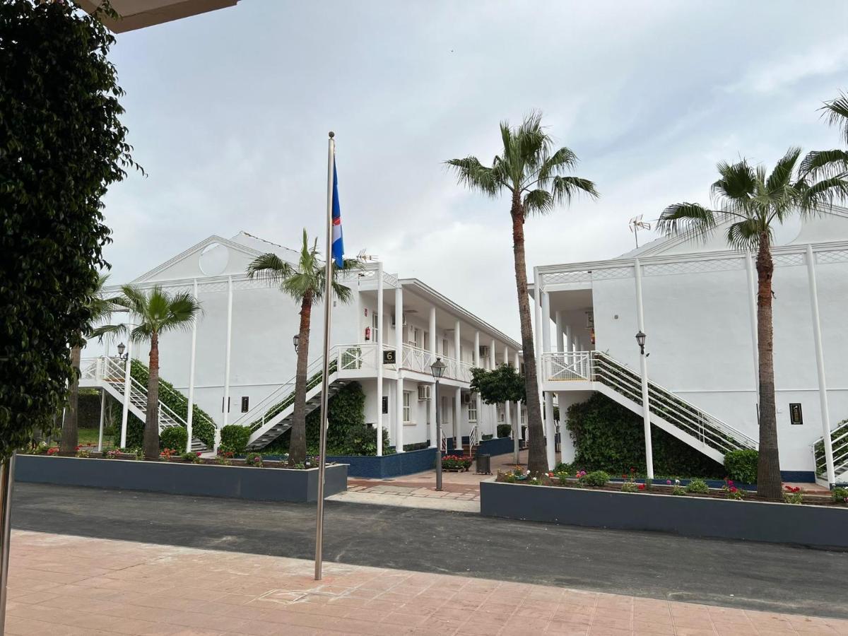 Hotel Jm Jardin De La Reina Guillena Εξωτερικό φωτογραφία
