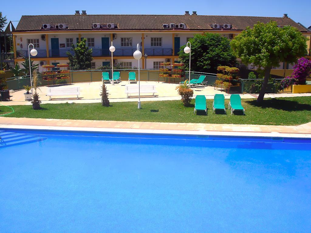 Hotel Jm Jardin De La Reina Guillena Εξωτερικό φωτογραφία