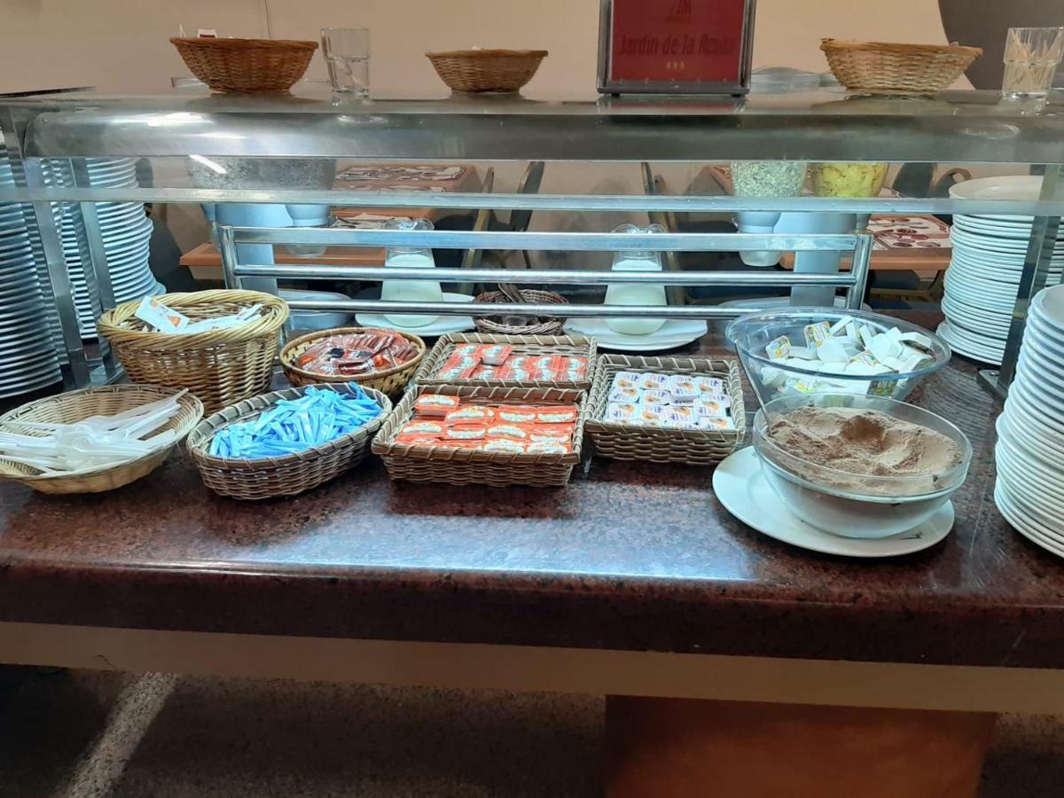 Hotel Jm Jardin De La Reina Guillena Εξωτερικό φωτογραφία