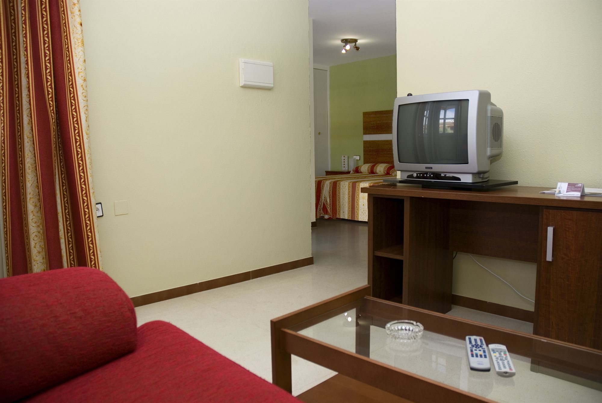 Hotel Jm Jardin De La Reina Guillena Εξωτερικό φωτογραφία